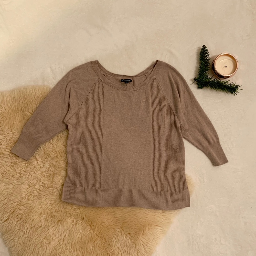 American Eagle 3/4 Sleeve Sweater